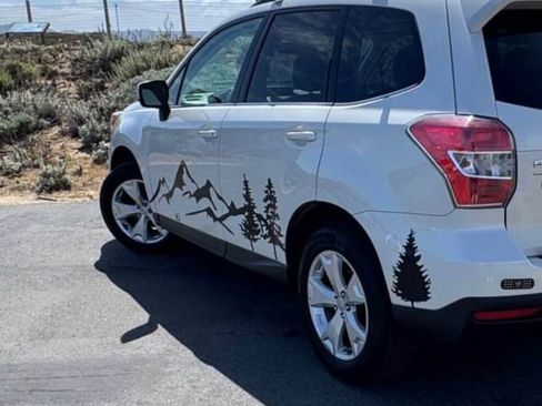 Used 2015 Subaru Forester 2.5i Limited w/ Popular Package #2 AWD/4WD image 5