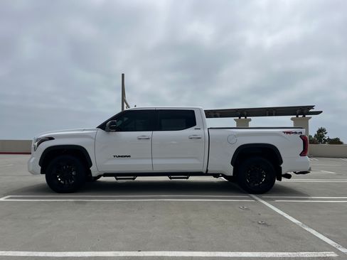 Used 2025 Toyota Tundra Limited w/ TRD Off-Road Package AWD/4WD image 6