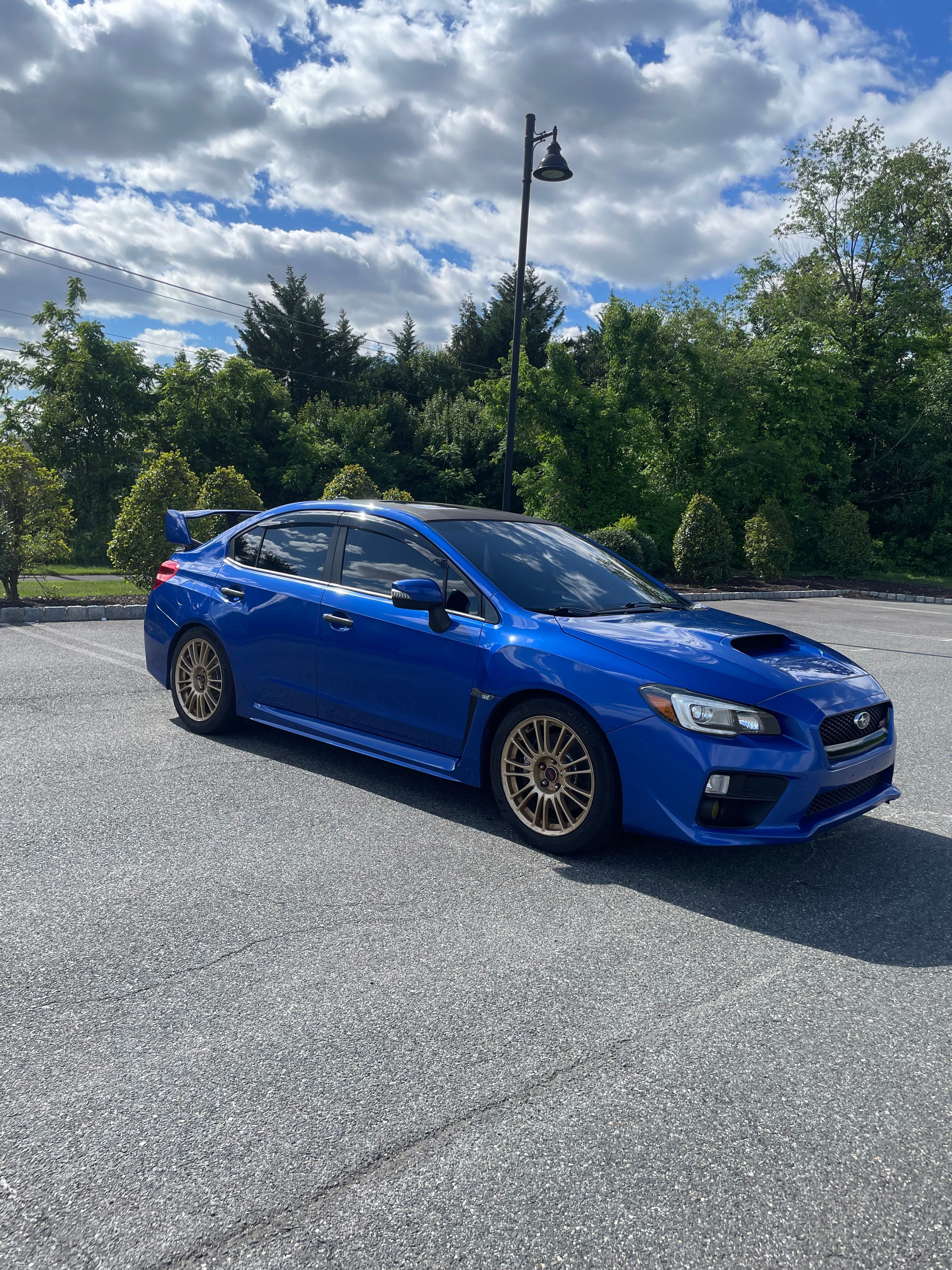 Used 2017 Subaru WRX STI Limited AWD/4WD image 2