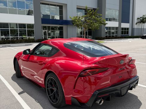Used 2024 Toyota Supra RWD image 9