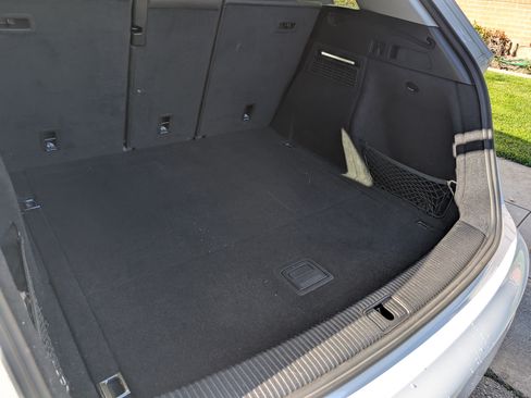 Used 2019 Audi Q5 2.0T Premium image 11