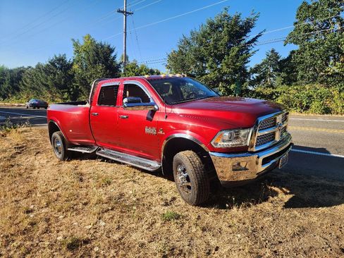 Used 2015 RAM 3500 Laramie image 19