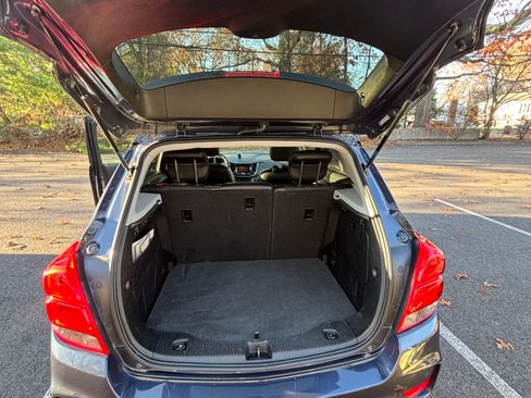 Used 2018 Chevrolet Trax LT w/ Driver Confidence Package image 18