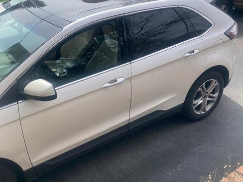 Used 2017 Ford Edge Titanium w/ Equipment Group 301A image 2