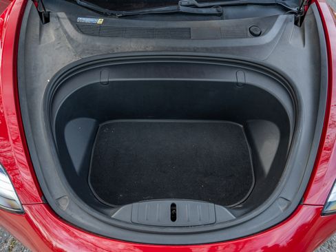 Used 2018 Tesla Model 3 Long Range image 12