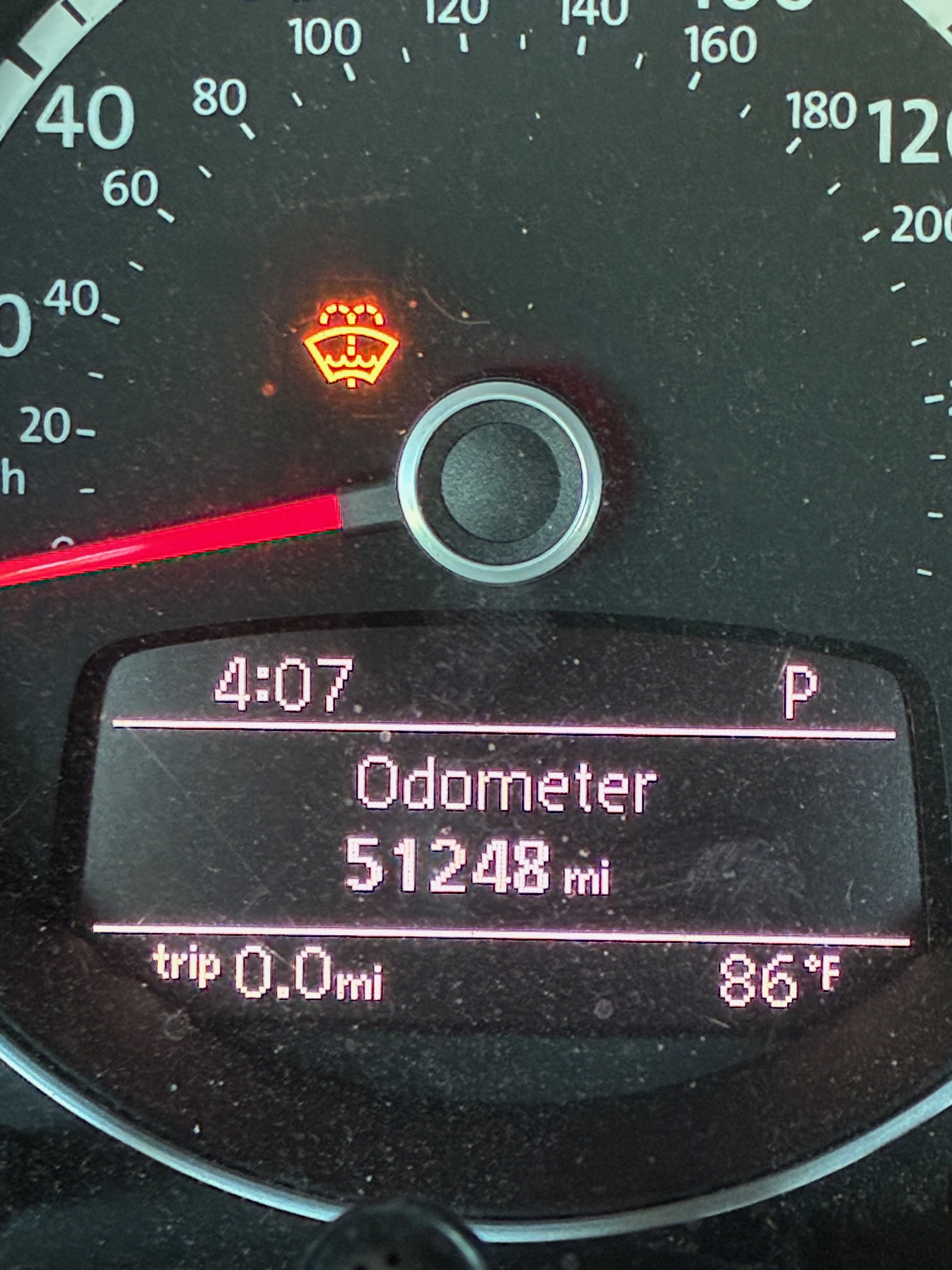 Used 2013 Volkswagen Beetle TDI FWD image 22