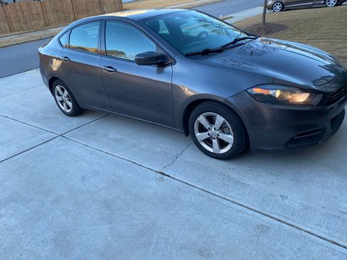 Used 2016 Dodge Dart SXT image 4