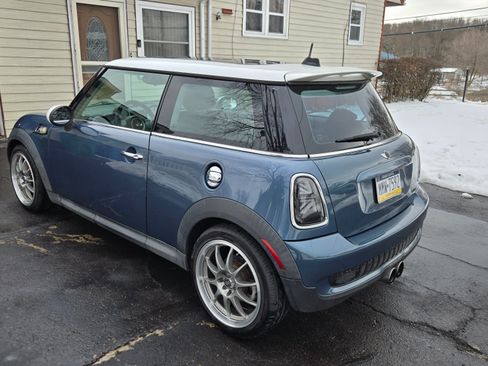 Used 2010 MINI Cooper S image 5