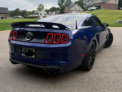 Used 2013 Ford Mustang GT Premium w/ Comfort Pkg RWD image 5