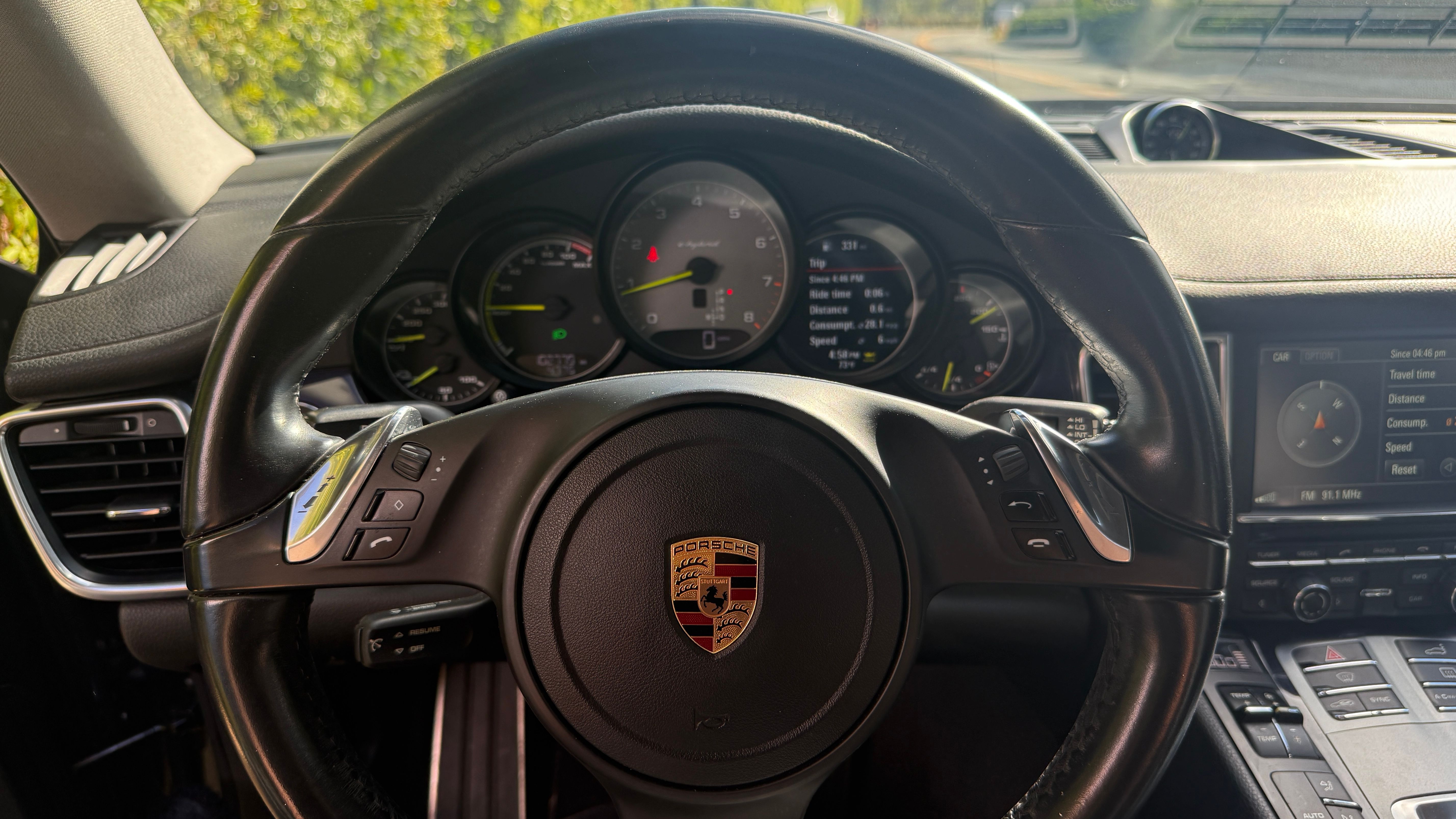Used 2016 Porsche Panamera S RWD image 15