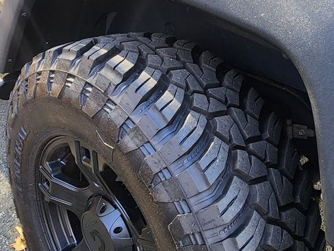 Used 2017 Jeep Wrangler Unlimited Sport w/ Quick Order Package 24S image 16