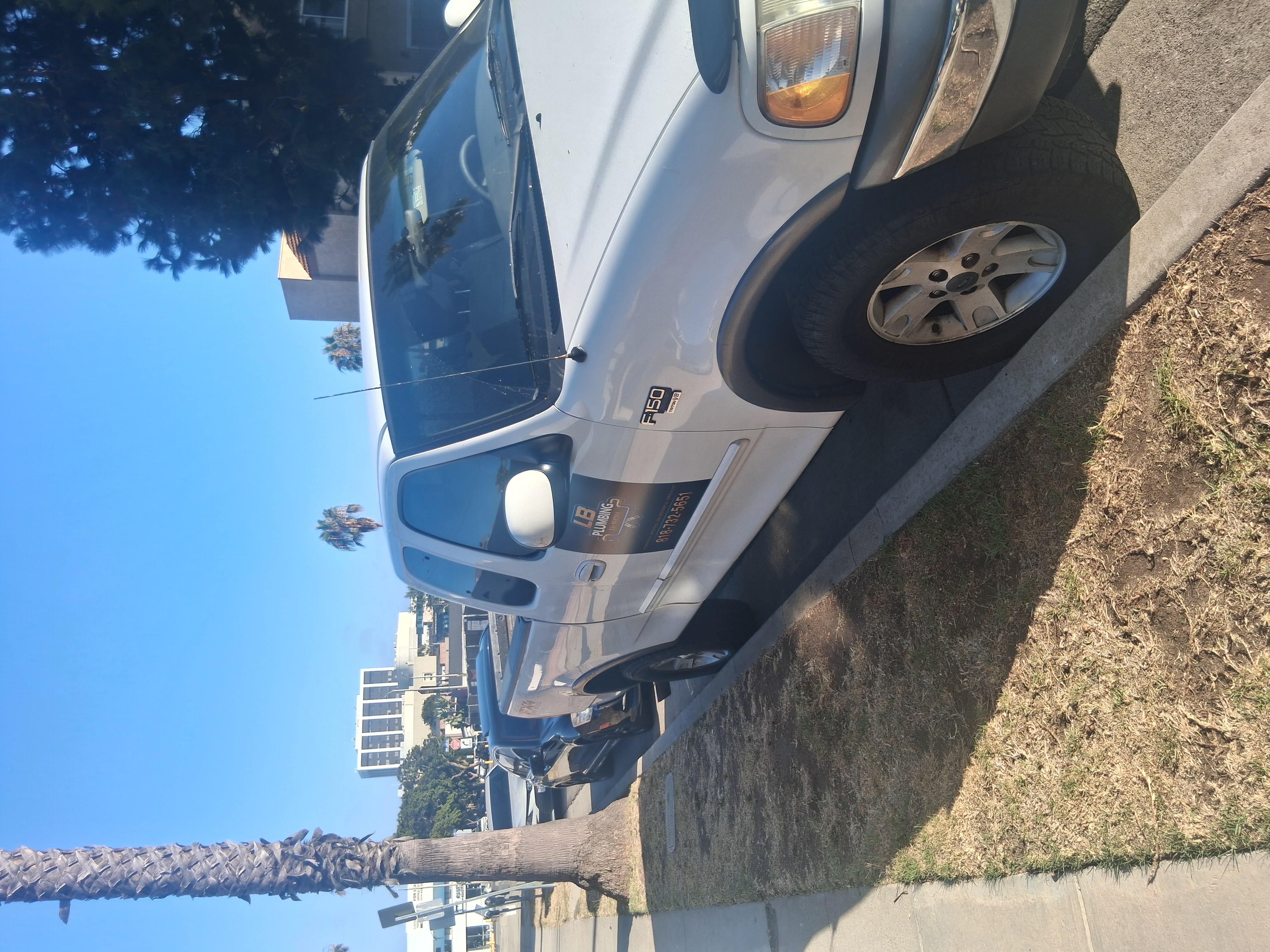Used 2003 Ford F150 XLT AWD/4WD image 1
