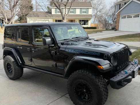 Used 2021 Jeep Wrangler Unlimited Rubicon 4xe w/ Steel Bumper Group image 4