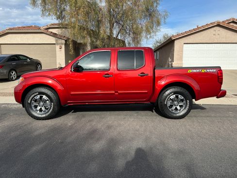 Used 2017 Nissan Frontier Desert Runner image 1