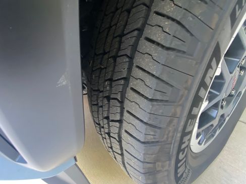 Used 2025 Toyota 4Runner TRD Off-Road Premium w/ Tow Technology Package AWD/4WD image 10