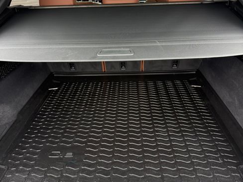 Used 2024 Audi Q8 Premium Plus w/ Premium Plus Package image 17