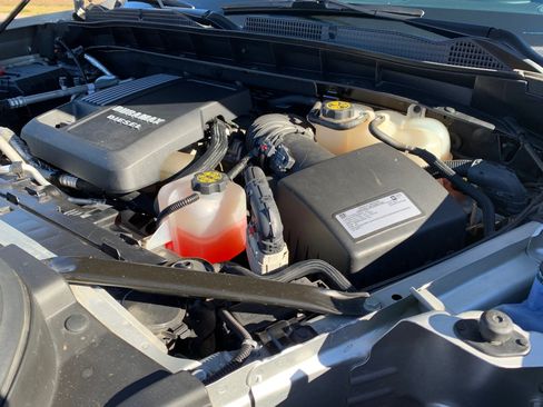 Used 2021 GMC Sierra 1500 SLT w/ SLT Convenience Package image 8