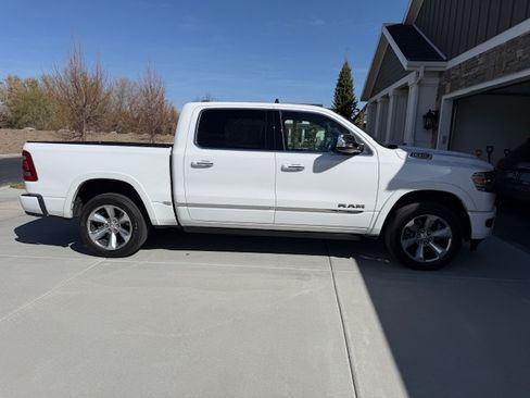 Used 2021 RAM 1500 Limited image 2