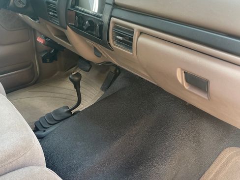 Used 1997 Ford F250 4x4 Crew Cab Heavy Duty image 18