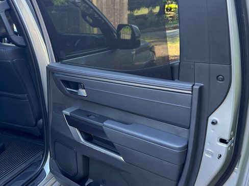 Used 2024 Toyota Tundra Platinum image 27