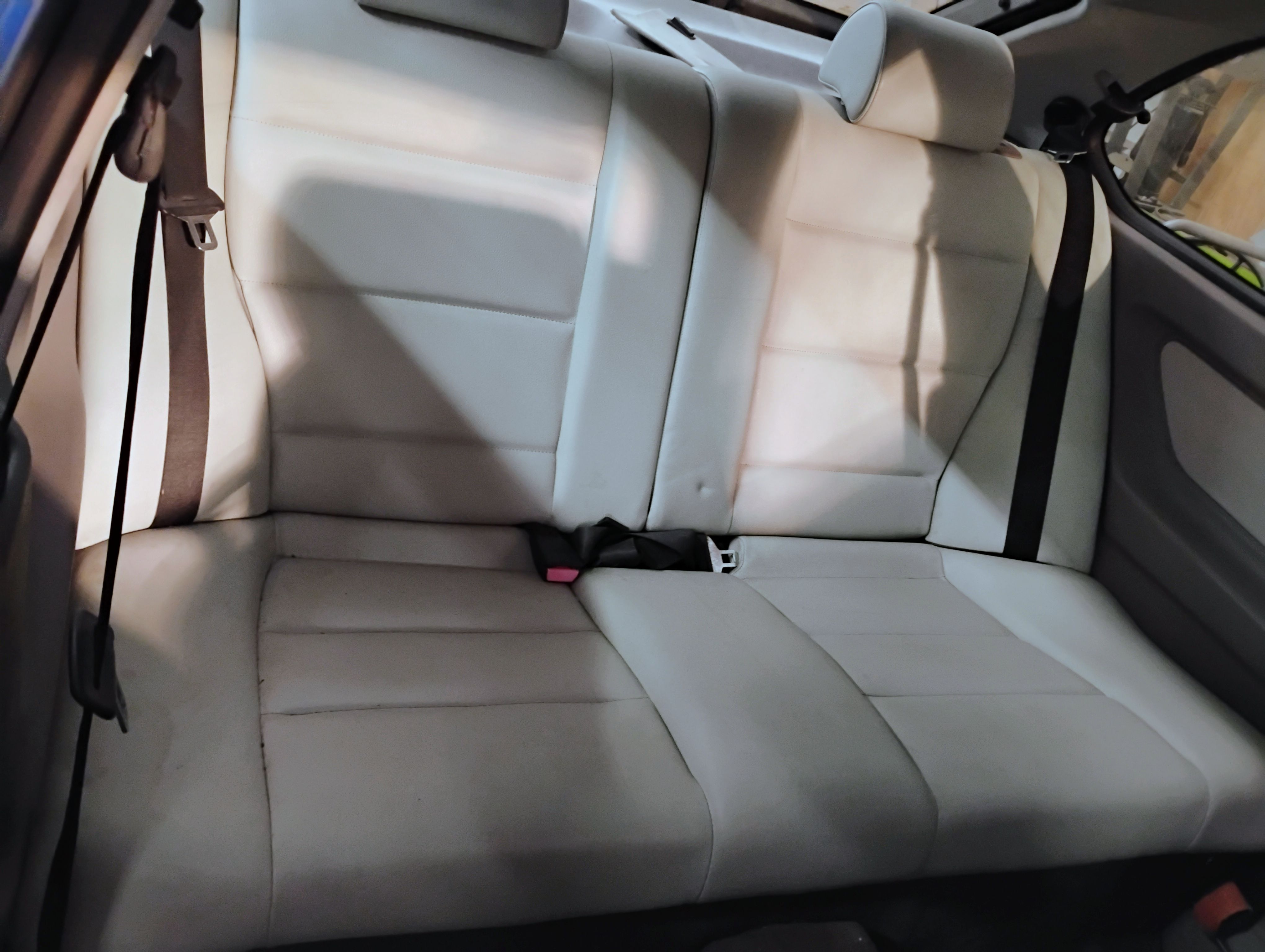 Used 1998 BMW 318ti Hatchback RWD image 10