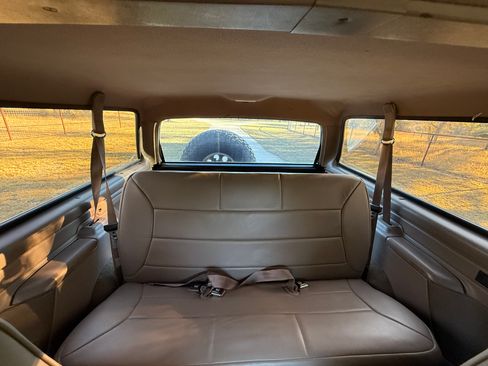 Used 1996 Ford Bronco image 19