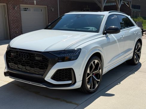 Used 2021 Audi RS Q8 AWD/4WD image 1