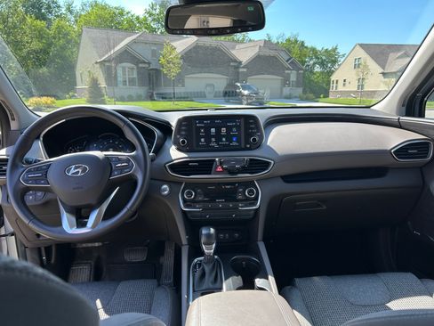 Used 2020 Hyundai Santa Fe SEL w/ Convenience Package AWD/4WD image 4