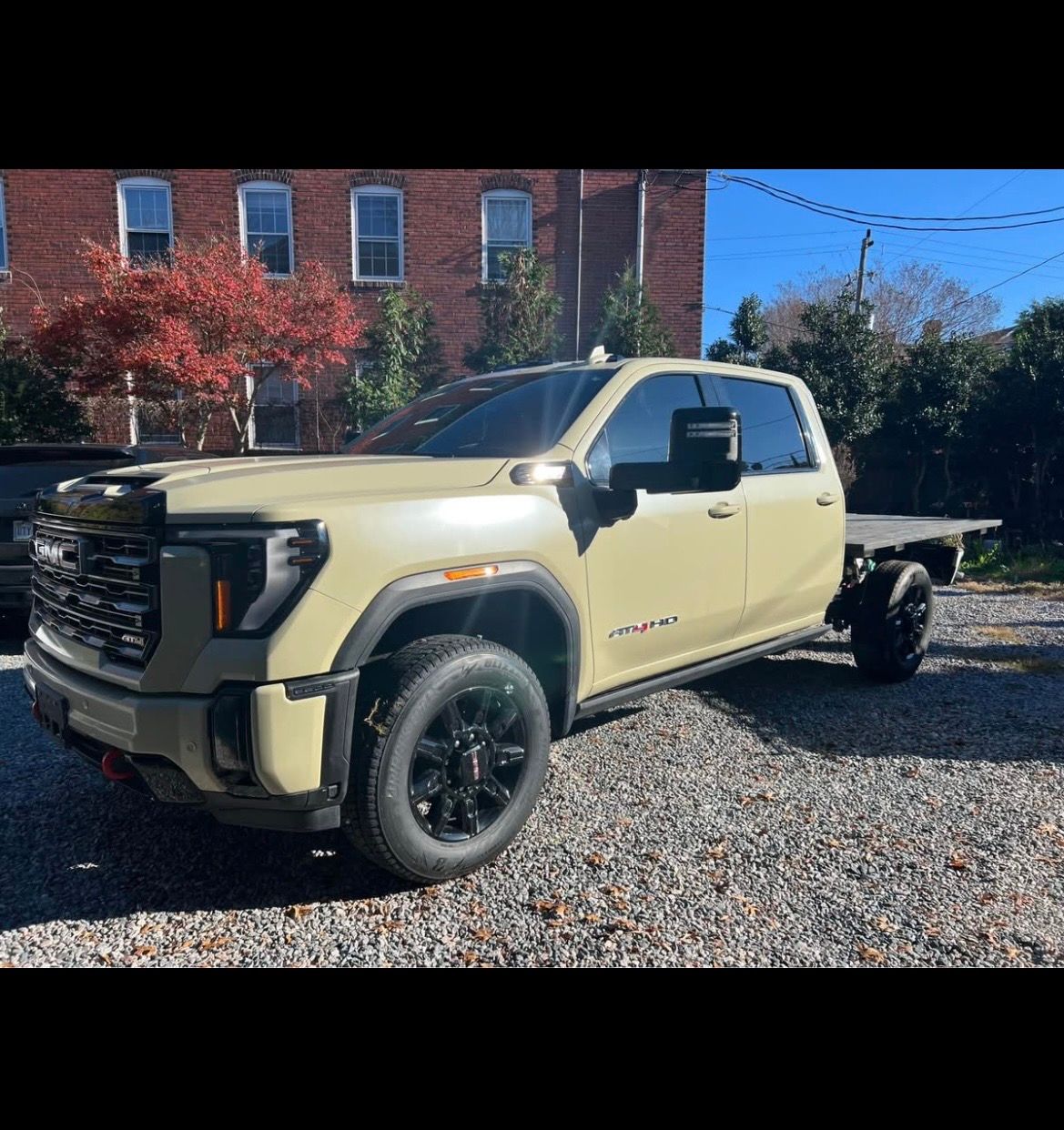Used 2024 GMC Sierra 3500 AT4 w/ AT4 Premium Plus Package AWD/4WD image 4