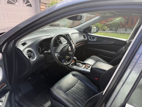 Used 2019 INFINITI QX60 Luxe w/ Sensory Package FWD image 11
