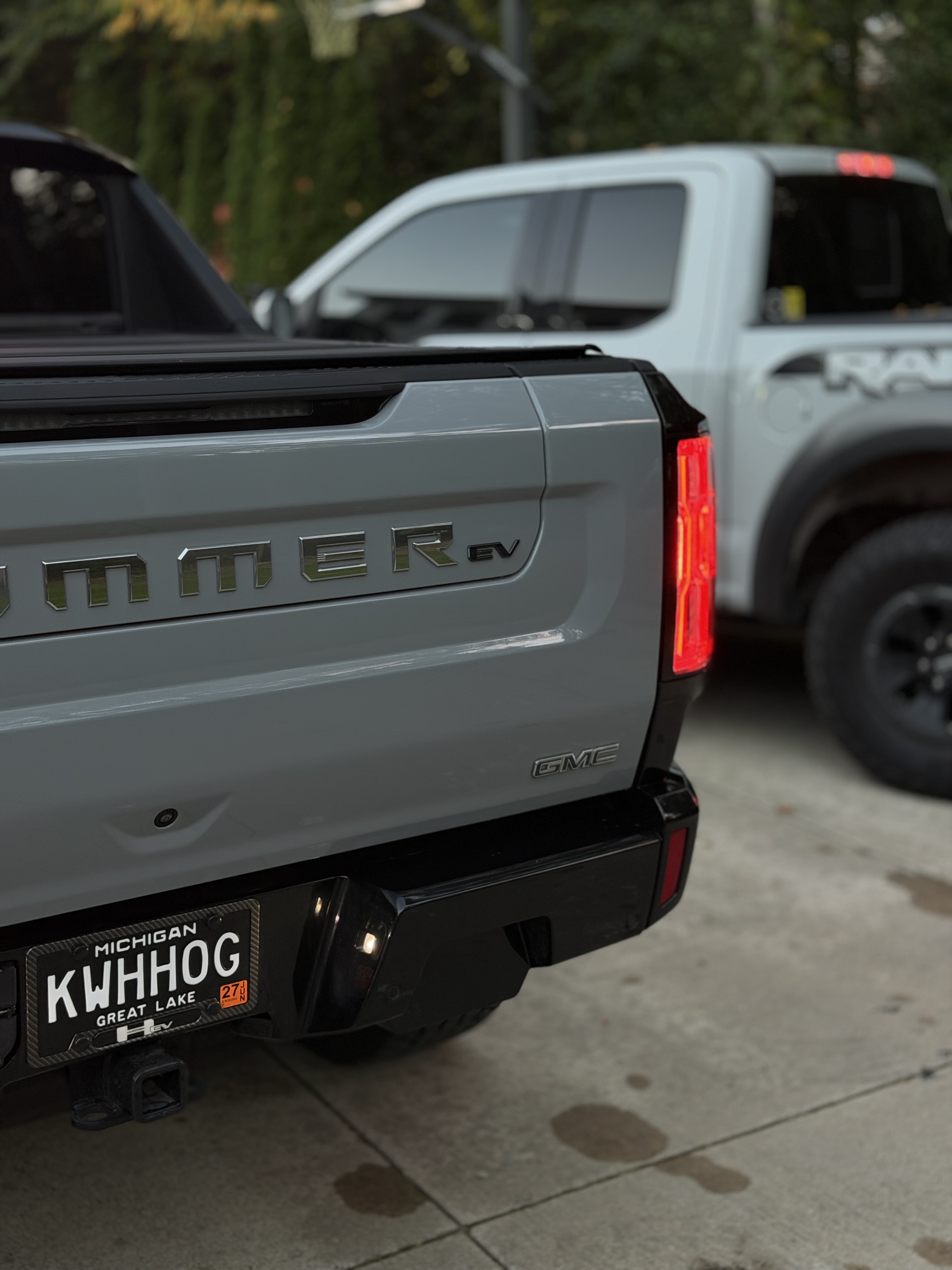 Used 2025 GMC Hummer EV 3X AWD/4WD image 4