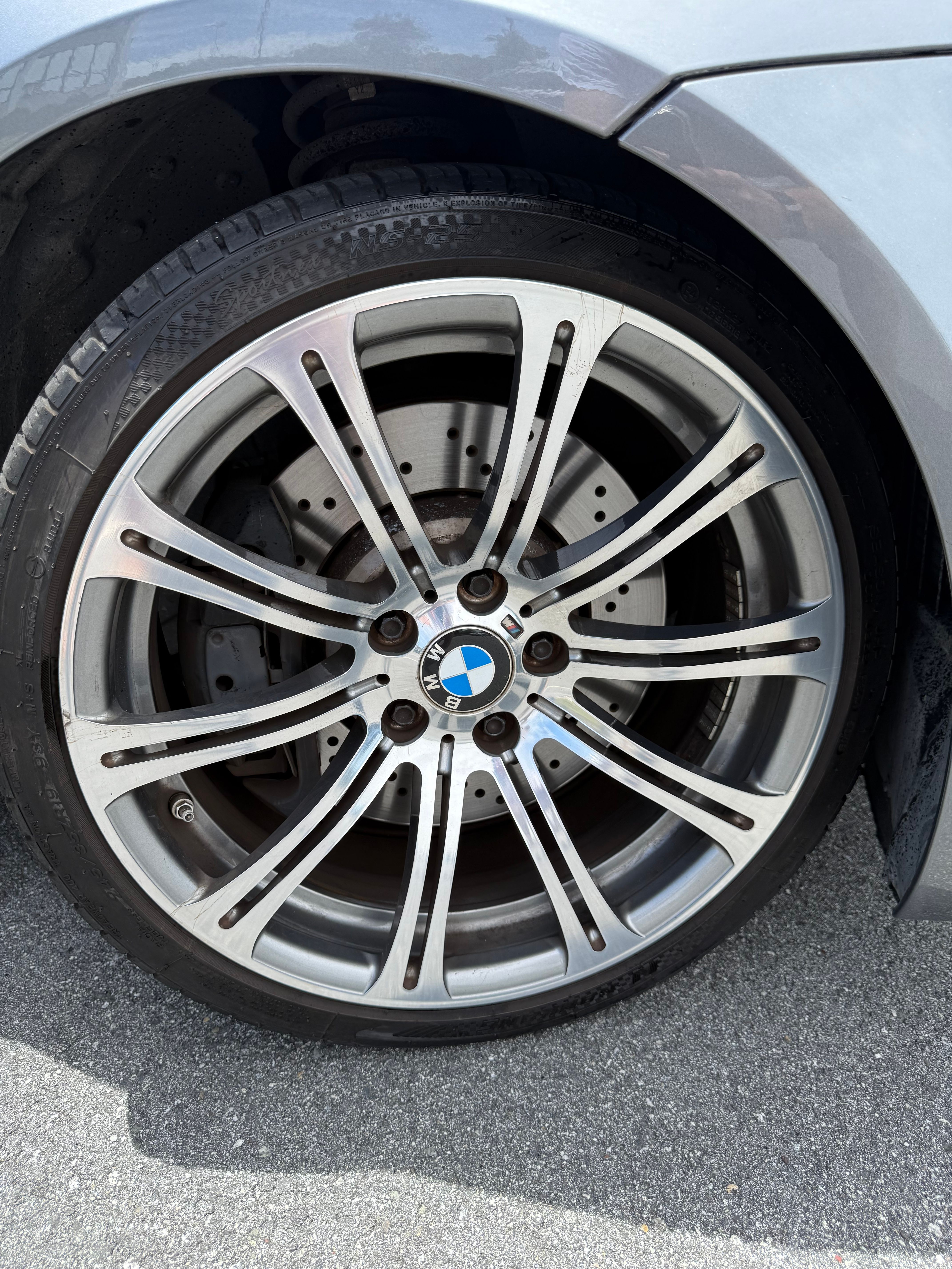 Used 2011 BMW M3 Convertible RWD image 5