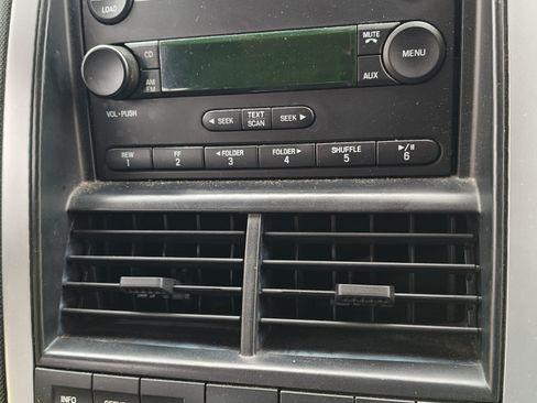 Used 2006 Mercury Mountaineer Luxury image 12