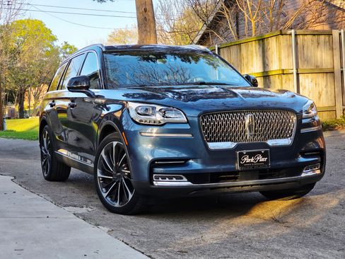 Used 2020 Lincoln Aviator Reserve w/ Equipment Group 202A image 1