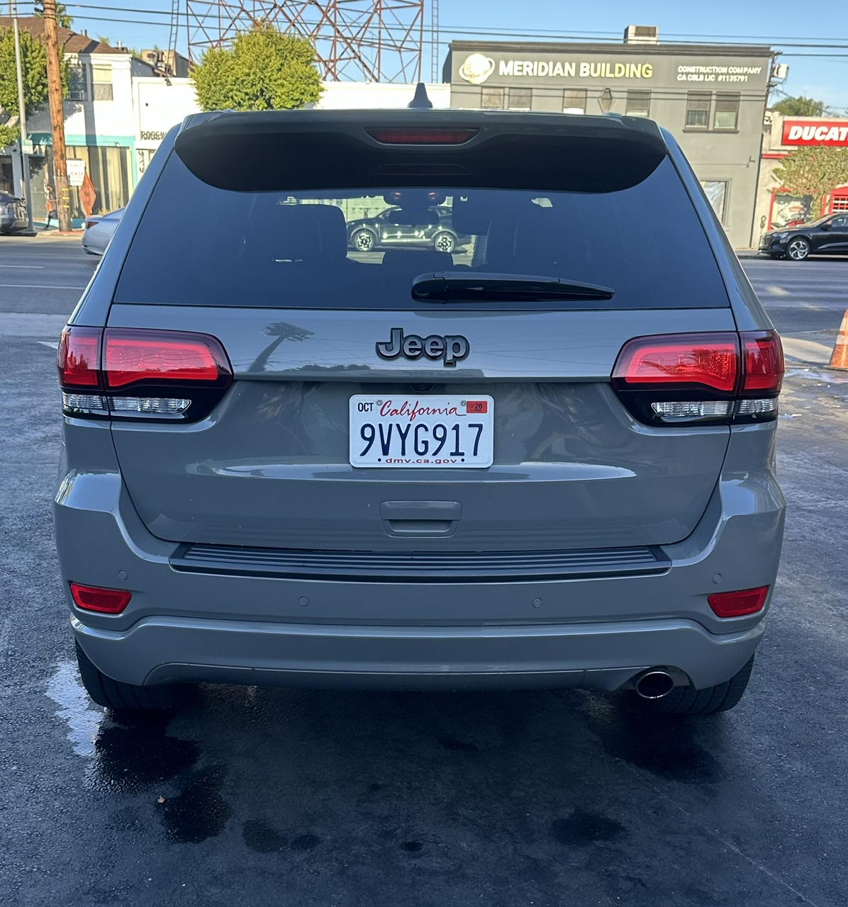 Used 2021 Jeep Grand Cherokee Laredo X RWD image 8
