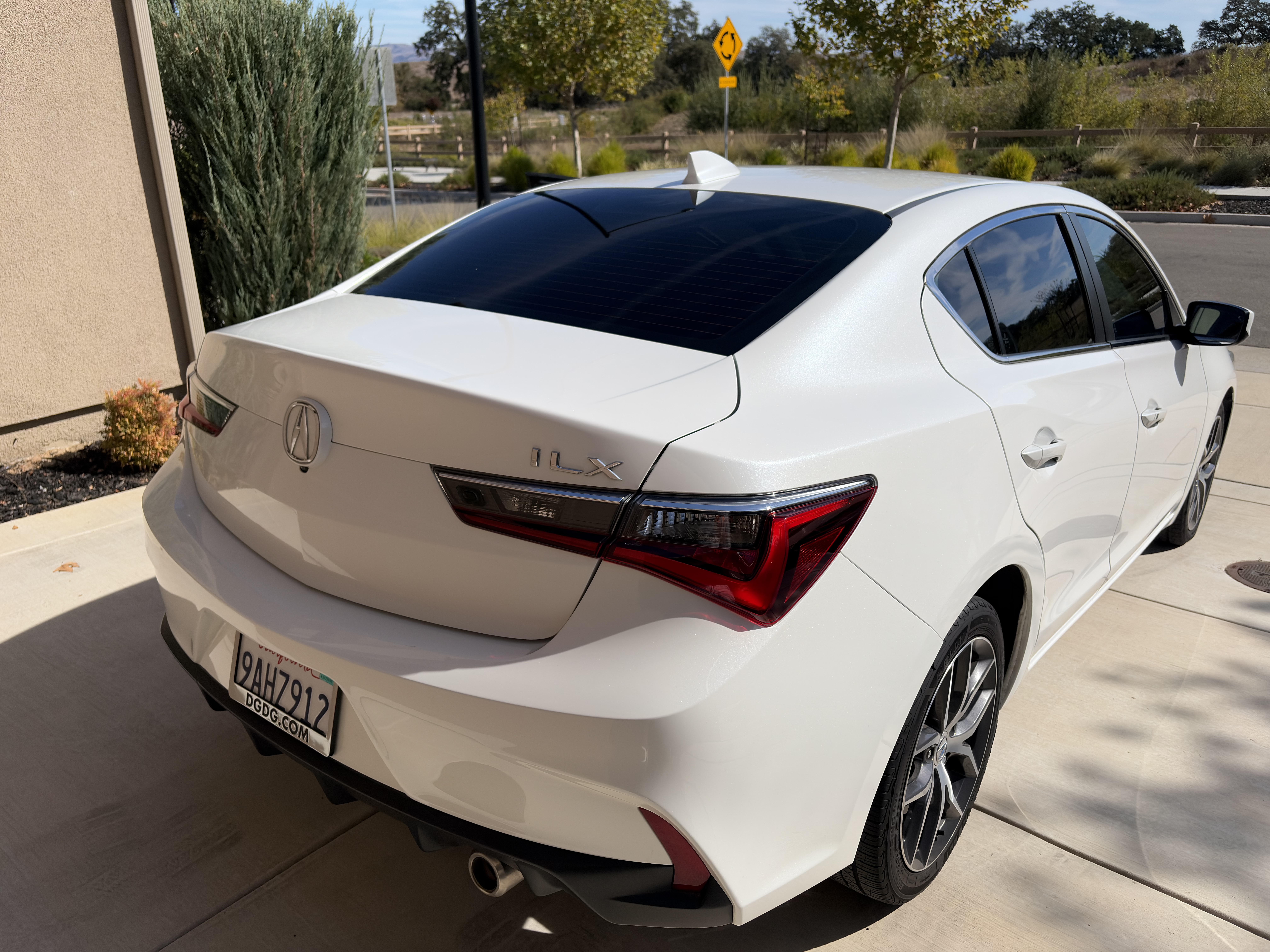 Used 2022 Acura ILX w/ Premium Package FWD image 6