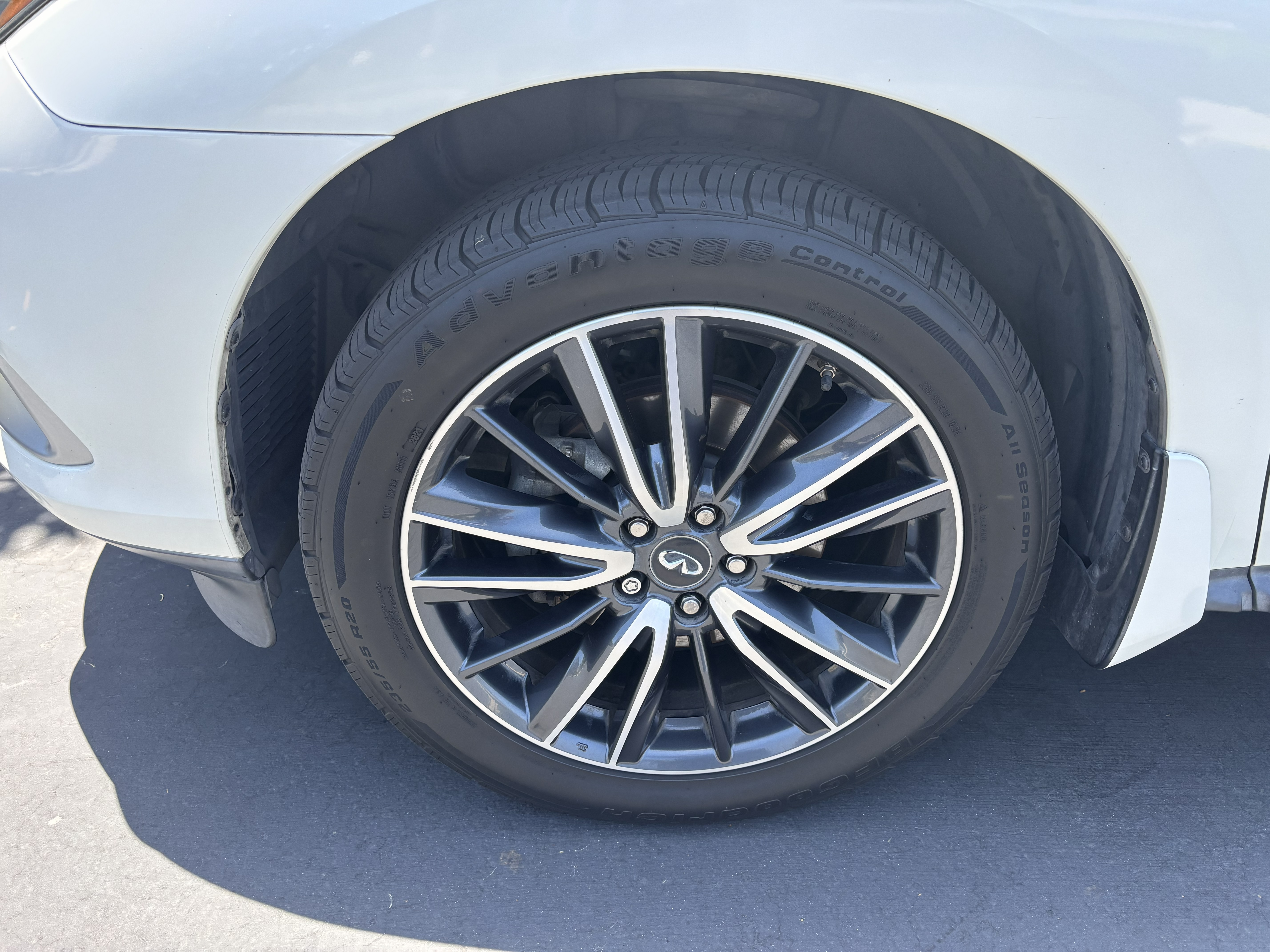 Used 2016 INFINITI QX60 FWD w/ Premium Plus Package image 4