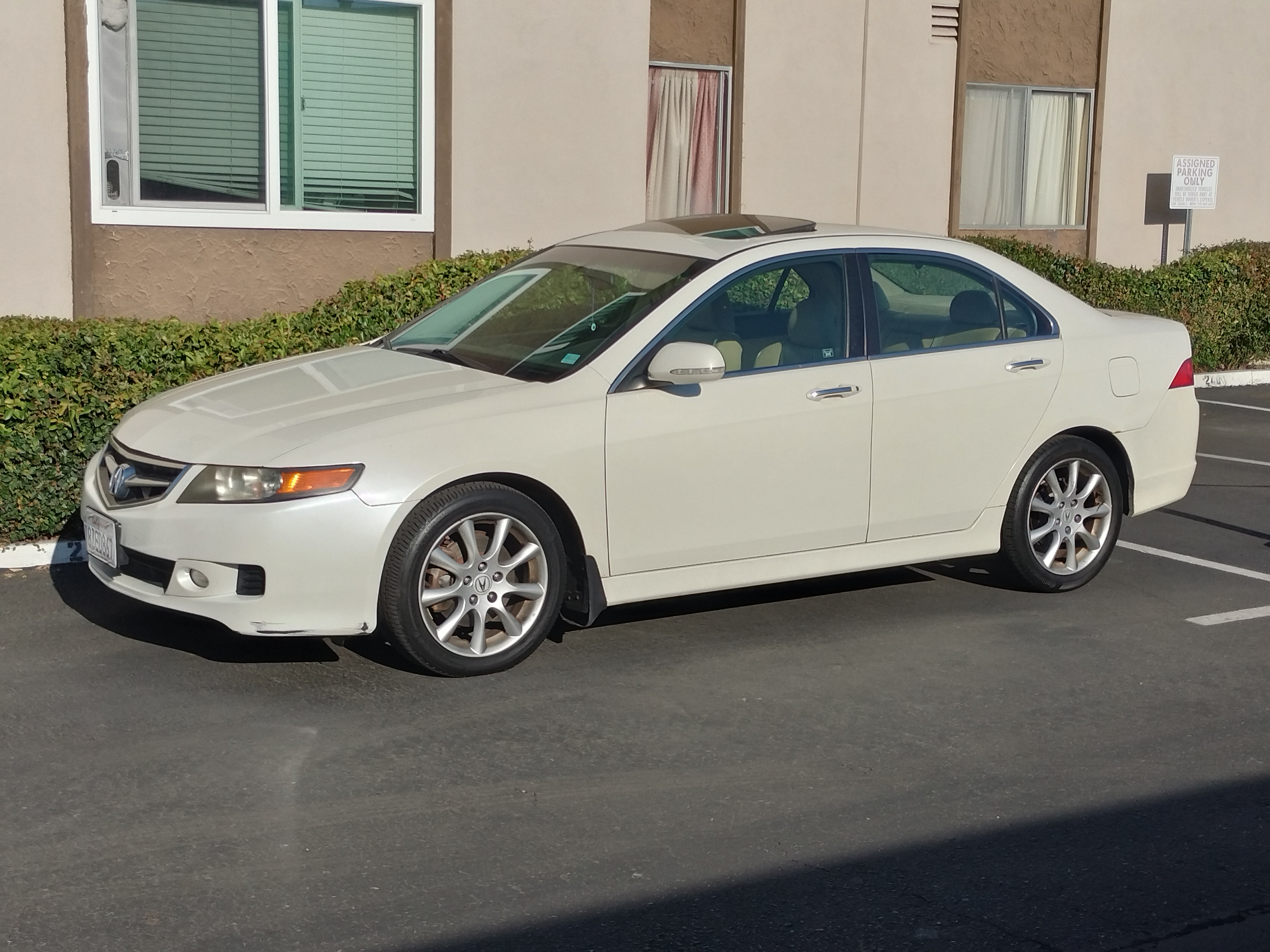 Used 2008 Acura TSX FWD image 1