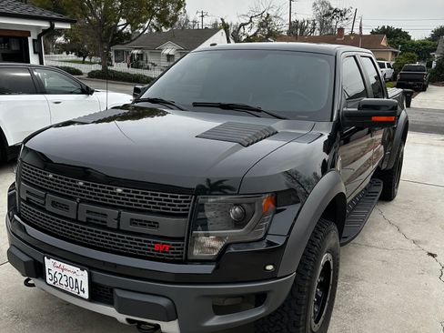 Used 2014 Ford F150 Raptor w/ Equipment Group 801A Luxury image 1