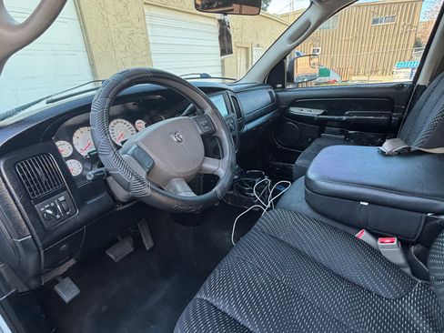 Used 2005 Dodge Ram 1500 Truck SLT w/ Trailer Tow Group image 5