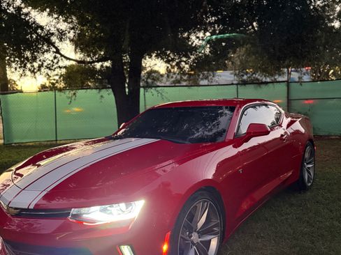 Used 2018 Chevrolet Camaro LT w/ RS Package image 6