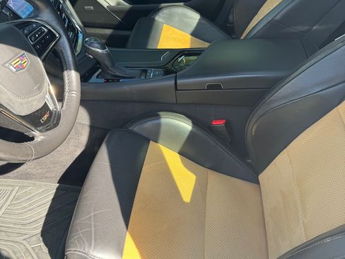 Used 2016 Cadillac CTS V w/ Carbon Fiber Package image 19