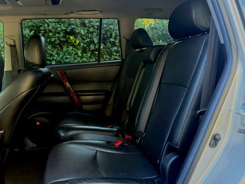 Used 2012 Toyota Highlander Limited image 13