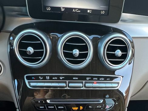 Used 2016 Mercedes-Benz GLC 300 300 Sport Utility 4D image 10