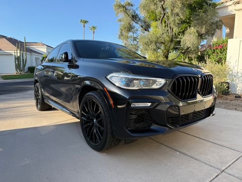 Used 2021 BMW X6 M50i w/ Executive Package AWD/4WD image 10
