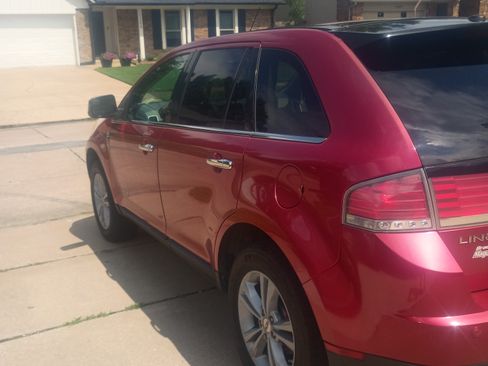 Used 2010 Lincoln MKX AWD image 6