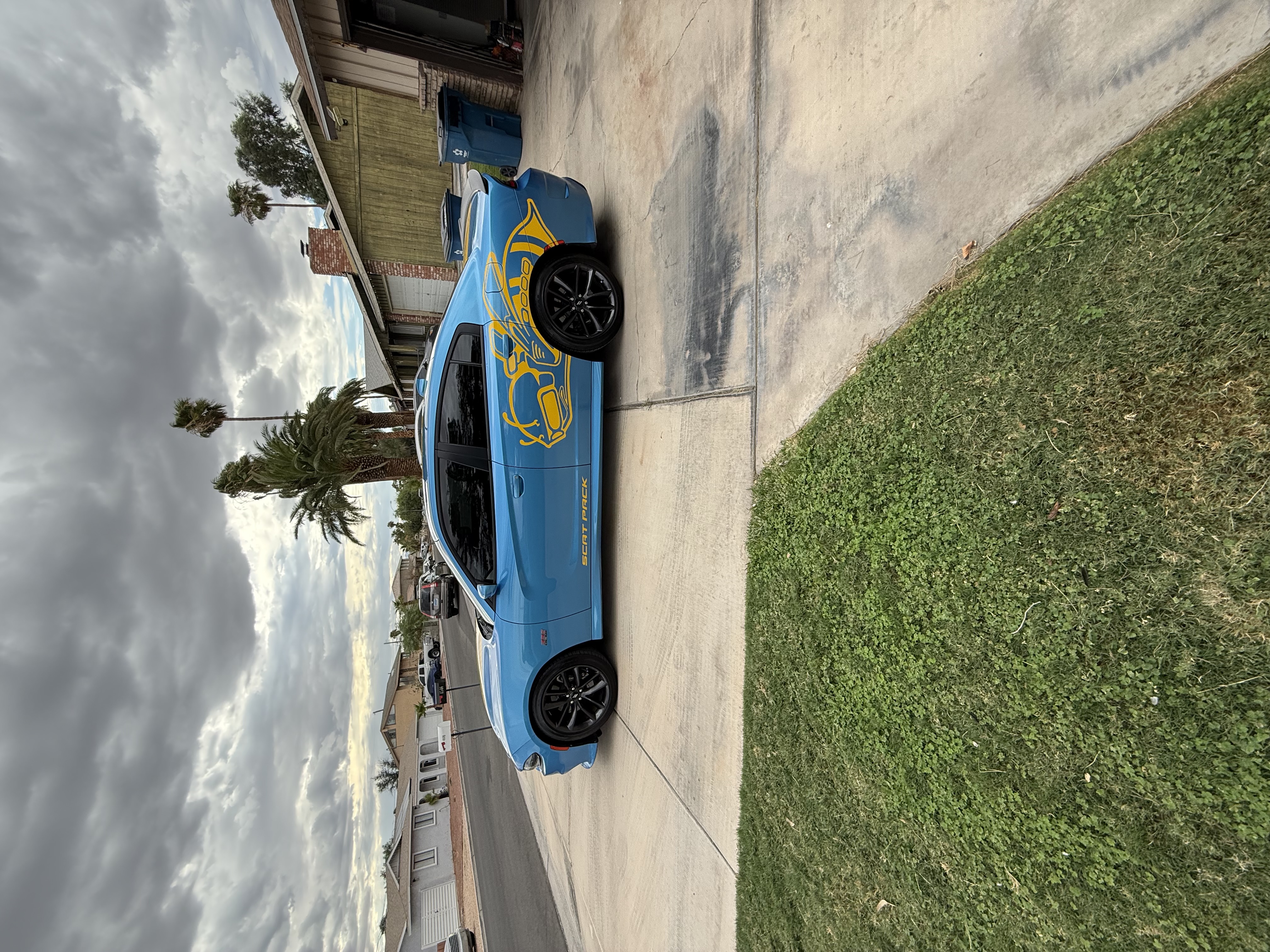 Used 2019 Dodge Charger Scat Pack RWD image 2
