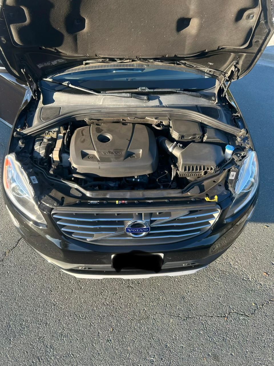 Used 2017 Volvo XC60 T5 Inscription w/ Preferred Option Package FWD image 10
