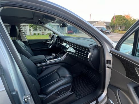 Used 2020 Audi Q7 3.0T Premium Plus image 12