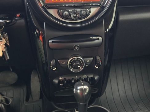 Used 2014 MINI Cooper Countryman image 22